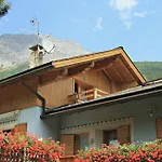 Appartement Alfonz *